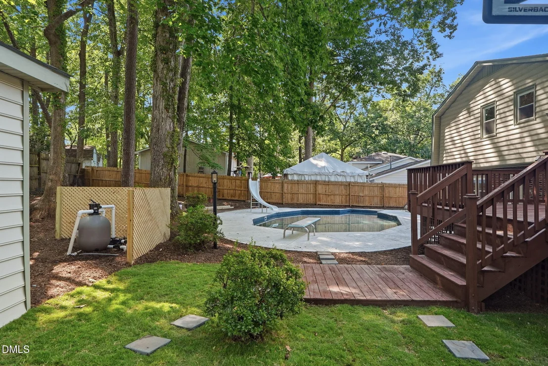 Photo of 803 Roanoke Drive