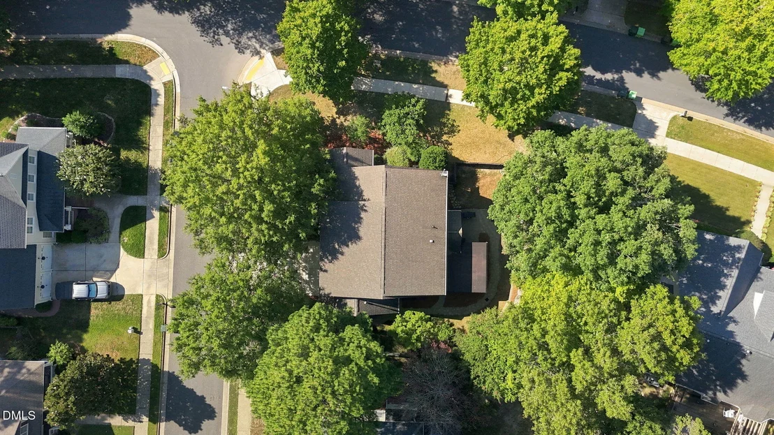 Photo of 10101 Hallberg Lane