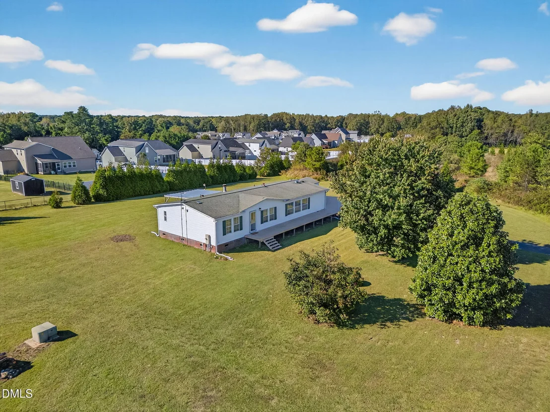 Photo of 1190 Sanders Road