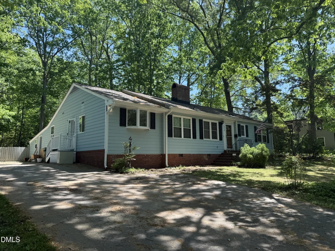 Photo of 513 Heater Drive