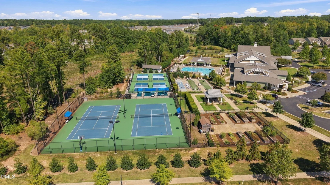 Photo of 1033 Cuthbert Lane