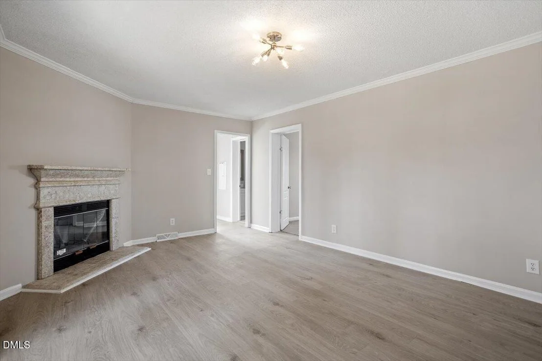 Photo of 190 Pickett Circle