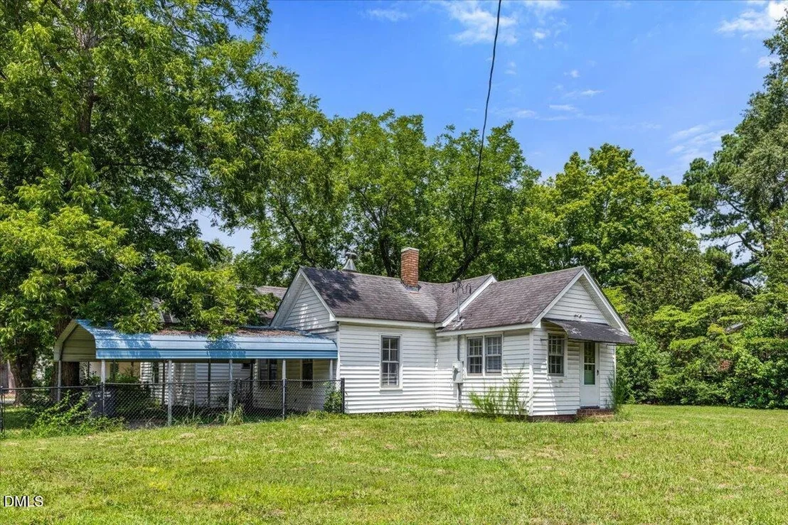 Photo of 700 N Webb Street