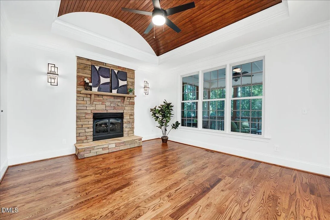 Photo of 140 Rivers Edge Drive