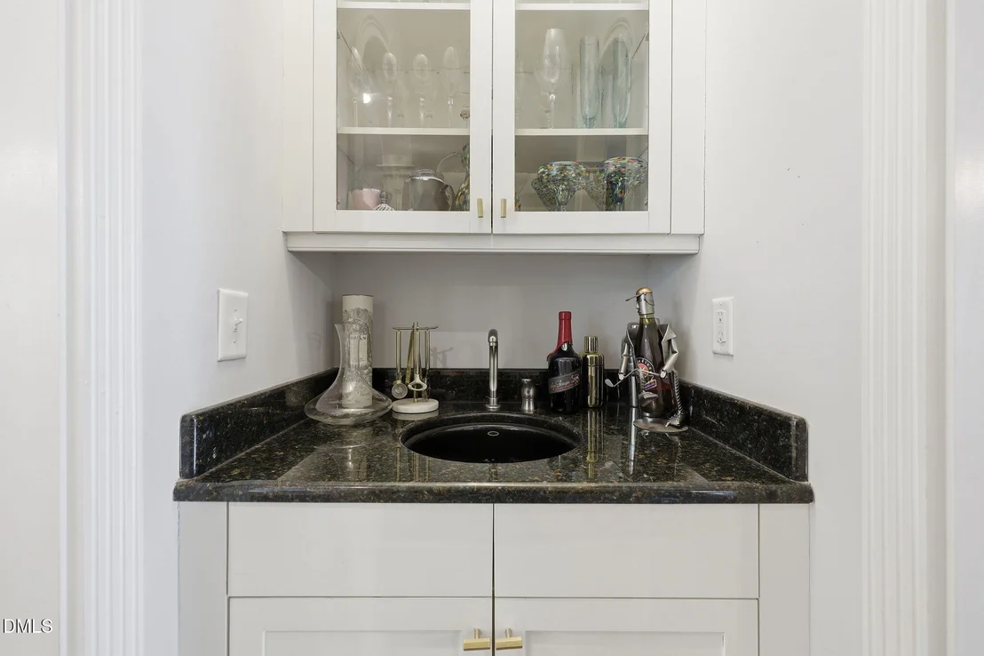 Photo of 1031 Pinehurst Drive