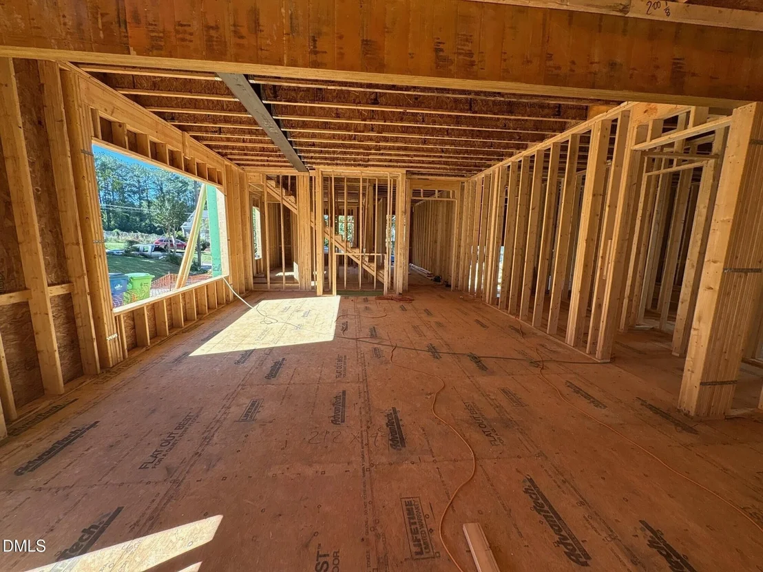Photo of 912 Marilyn Drive
