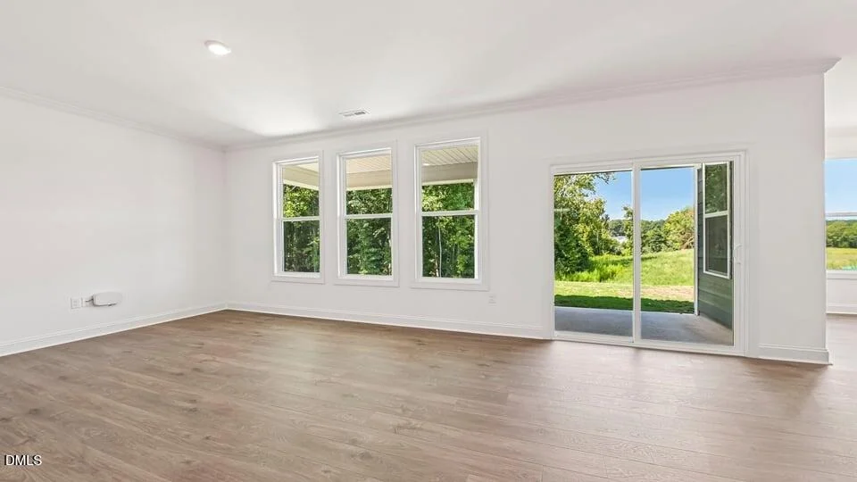 Photo of 115 Oak Bluff Court