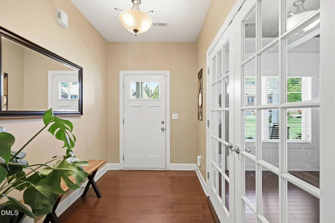 Photo of 921 Sugar Tree Drive