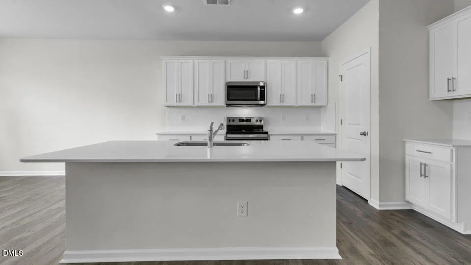 Photo of 3069 Platinum Circle