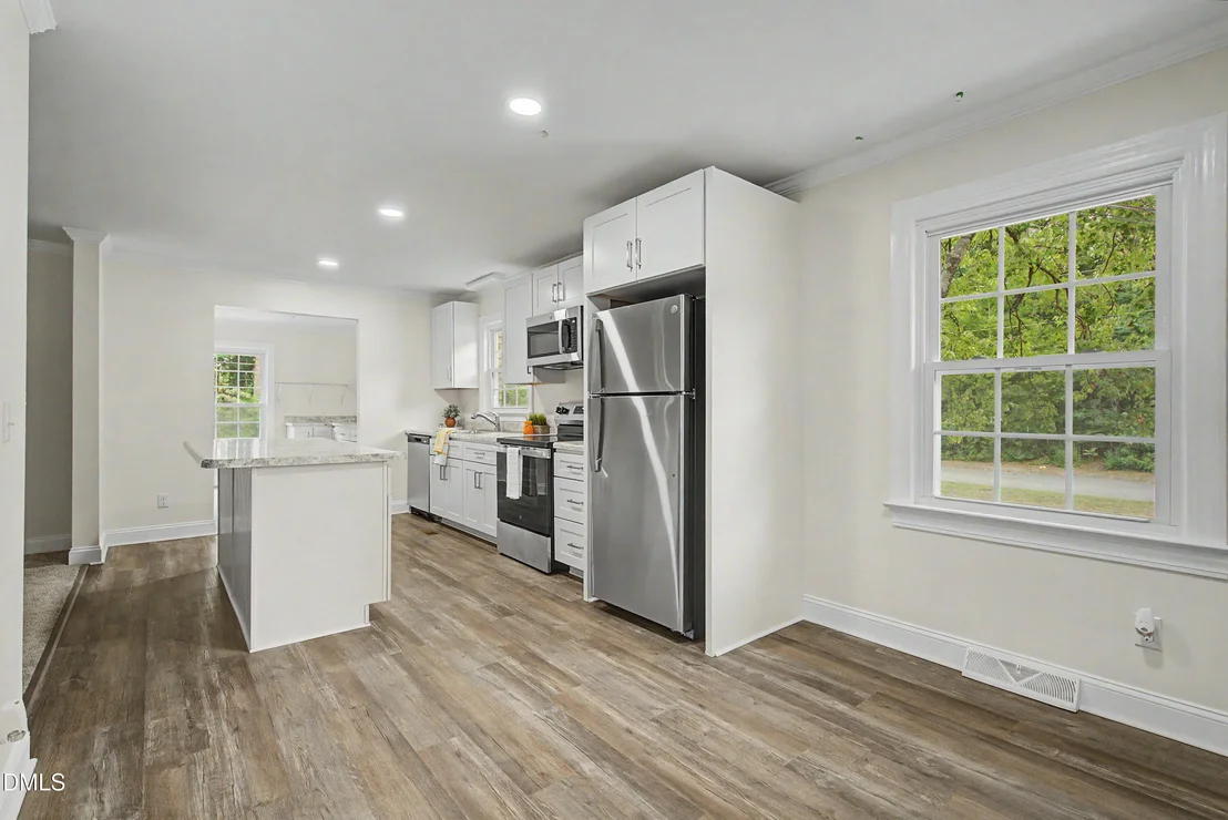Photo of 2900 Carey Road