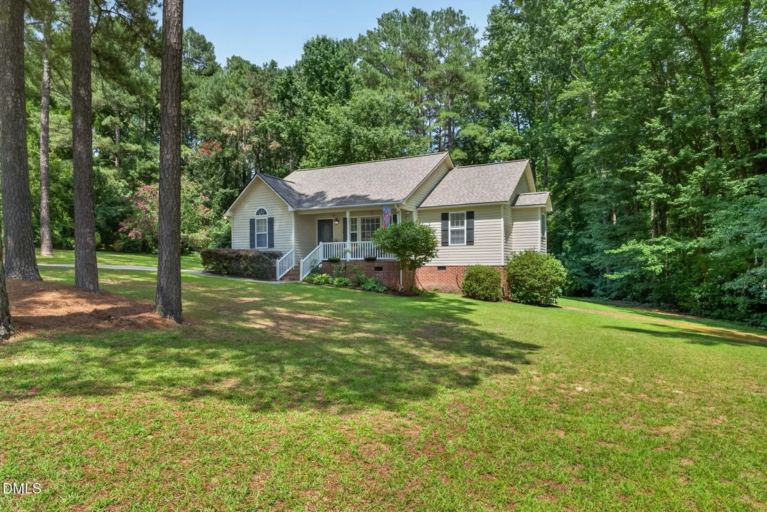 Photo of 105 Tree Farm Lane