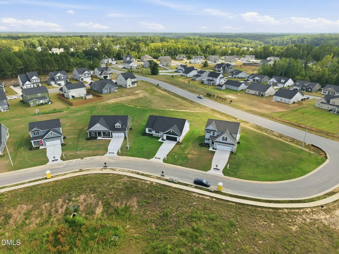 Photo of 151 Grinnell Loop