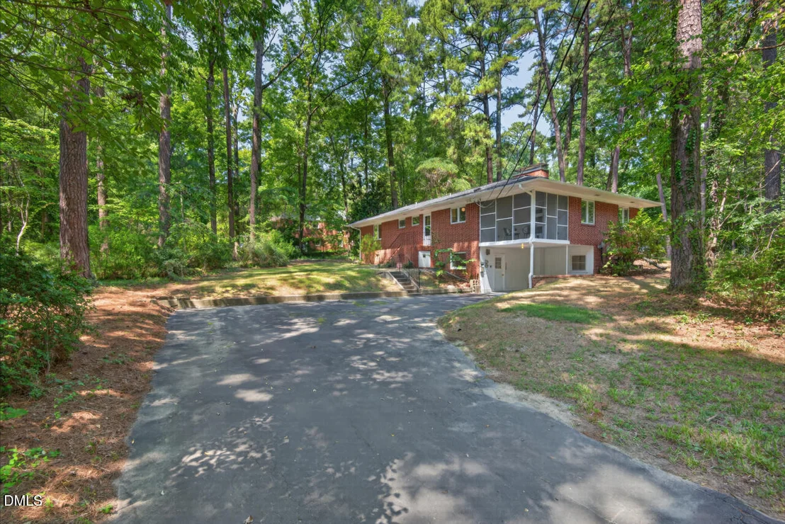 Photo of 3503 Eastis Drive