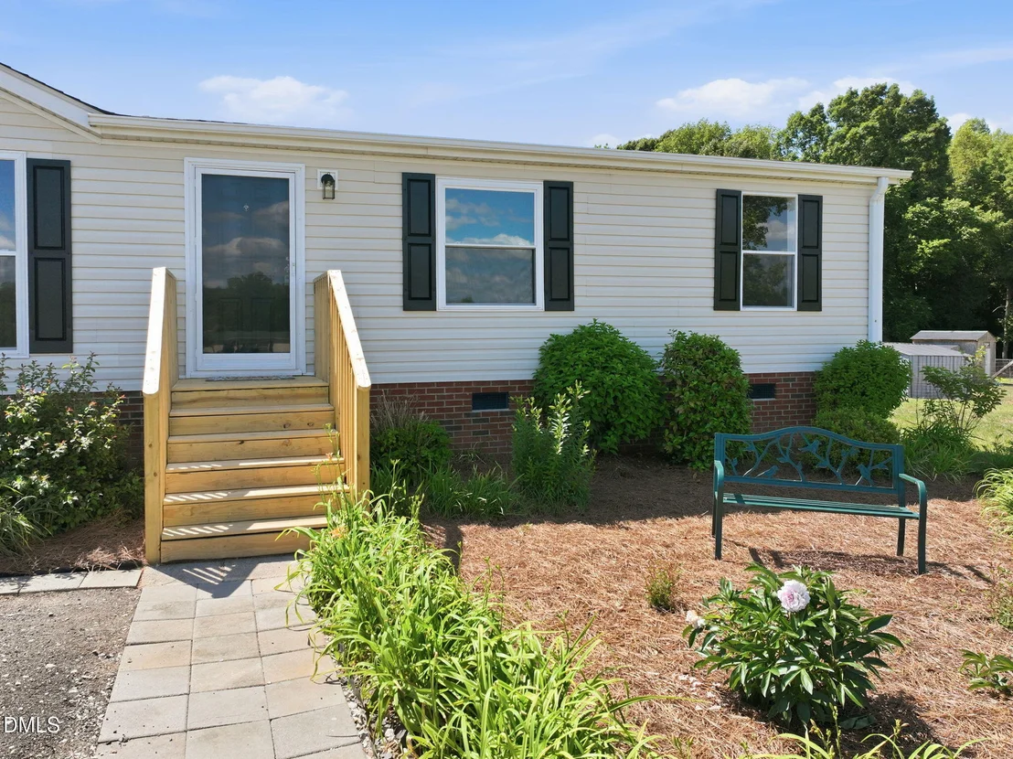 Photo of 287 Oliver Loop Road