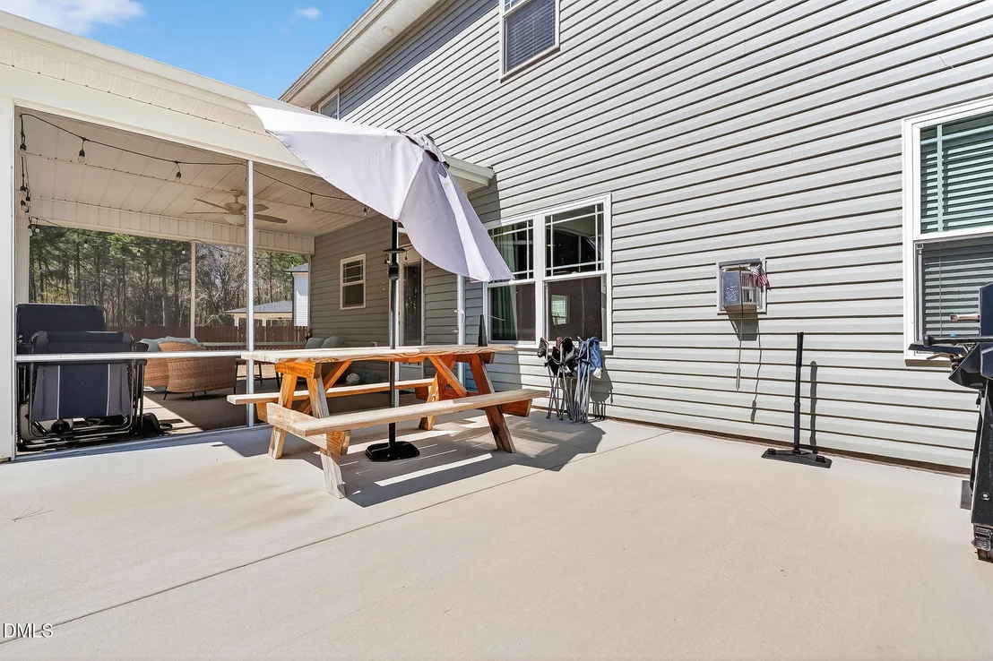 Photo of 283 Raptor Drive