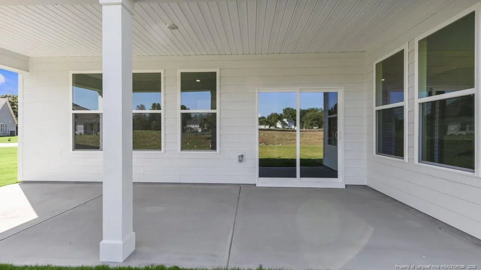 Photo of 1020 Martin Farms Boulevard