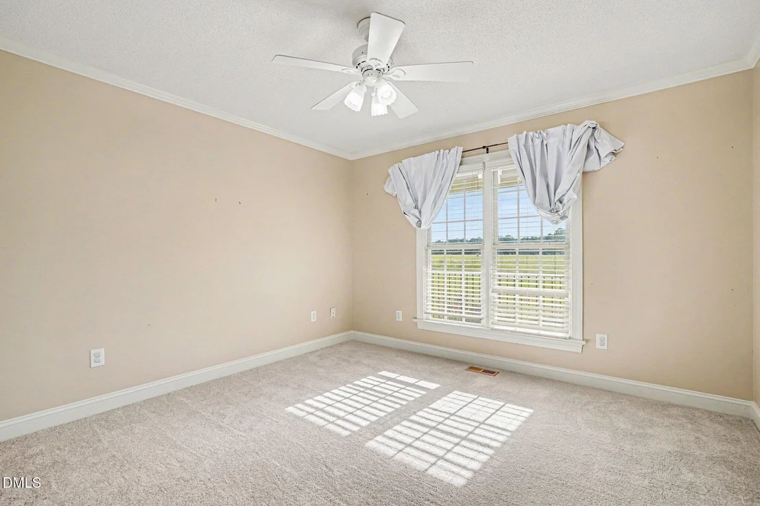 Photo of 1025 Long Branch Road