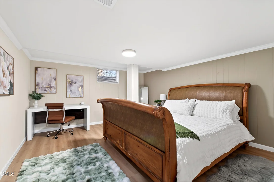Photo of 800 Camden Avenue
