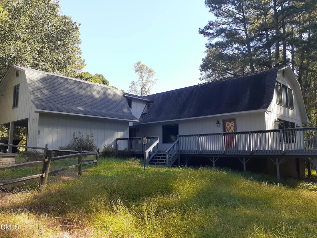 Photo of 1576 Munns Road