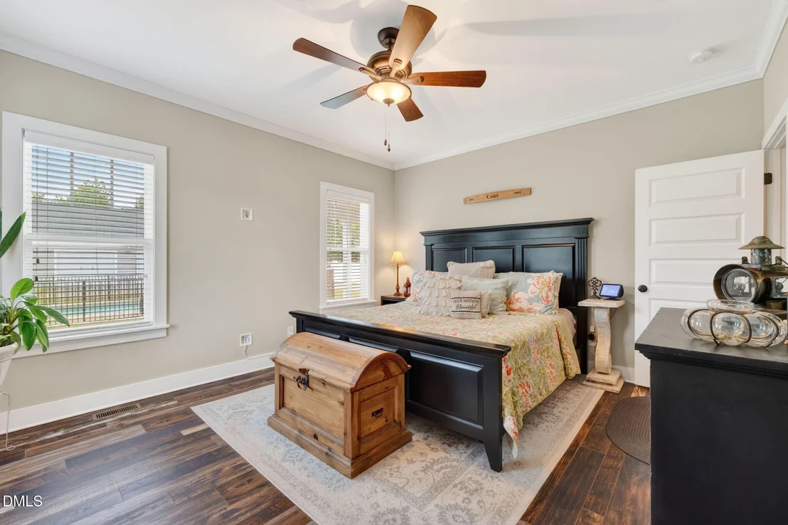 Photo of 534 Herring Road
