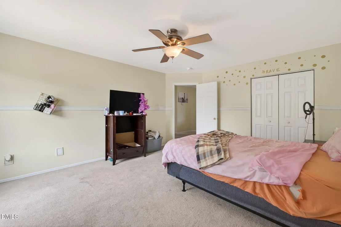 Photo of 1012 Breeze Lane