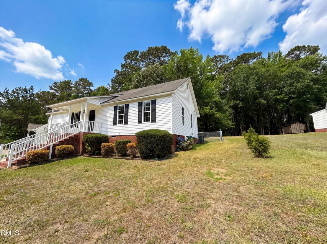Photo of 1024 Laurel Leaf Road