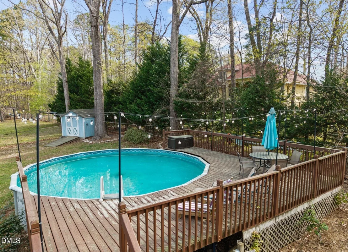 Photo of 212 Esquire Lane