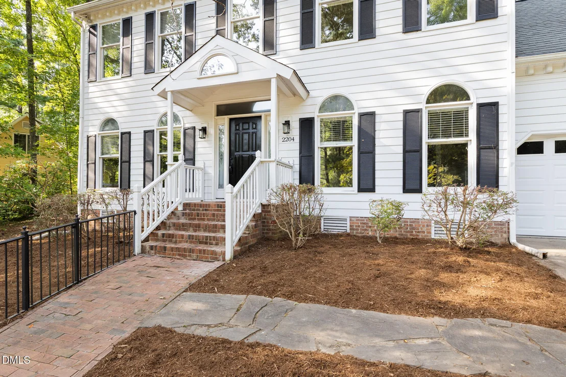 Photo of 2204 Meade Lane