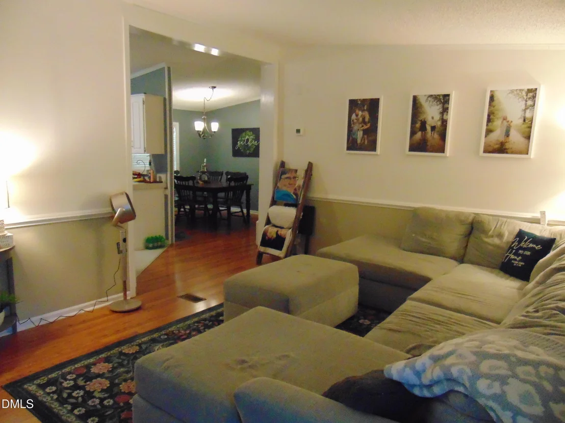 Photo of 543 Duke Drive