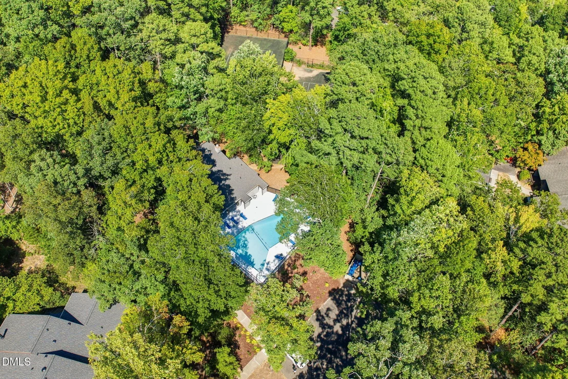 Photo of Unit B at 706 Constitution Drive