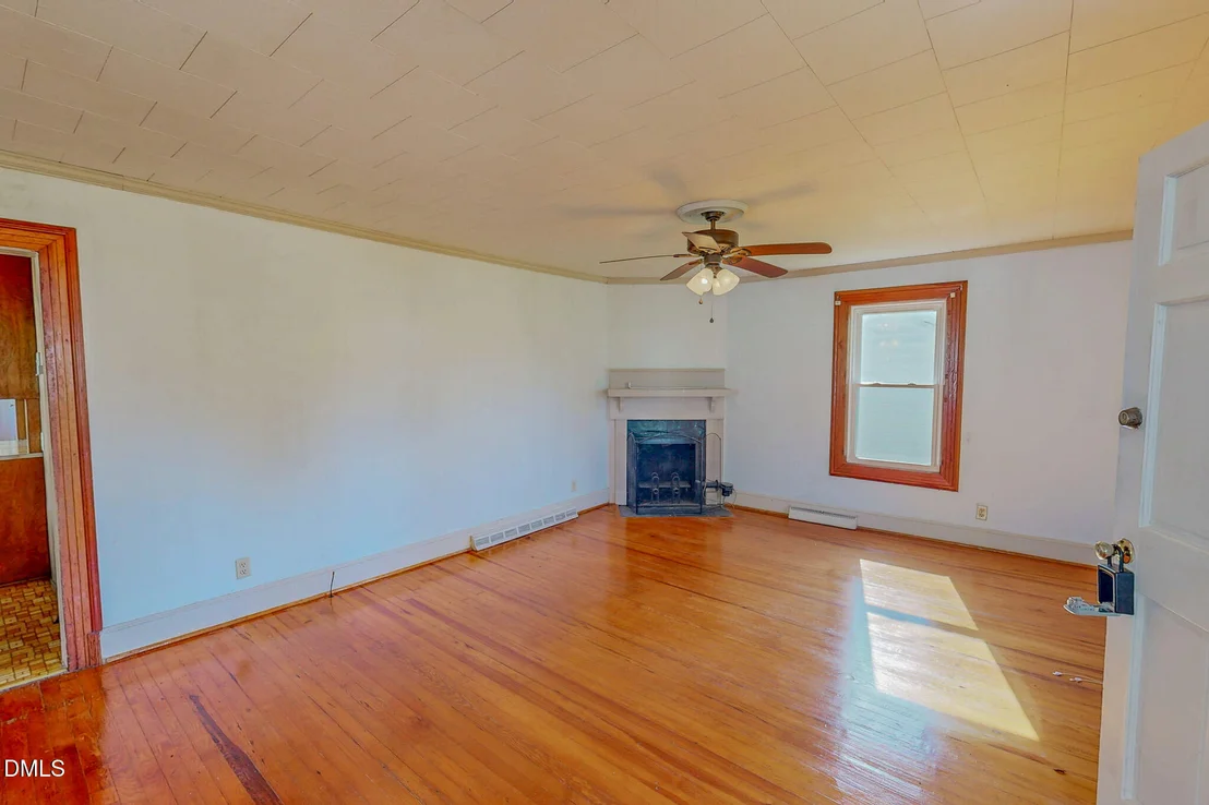 Photo of 310 Barnette Avenue
