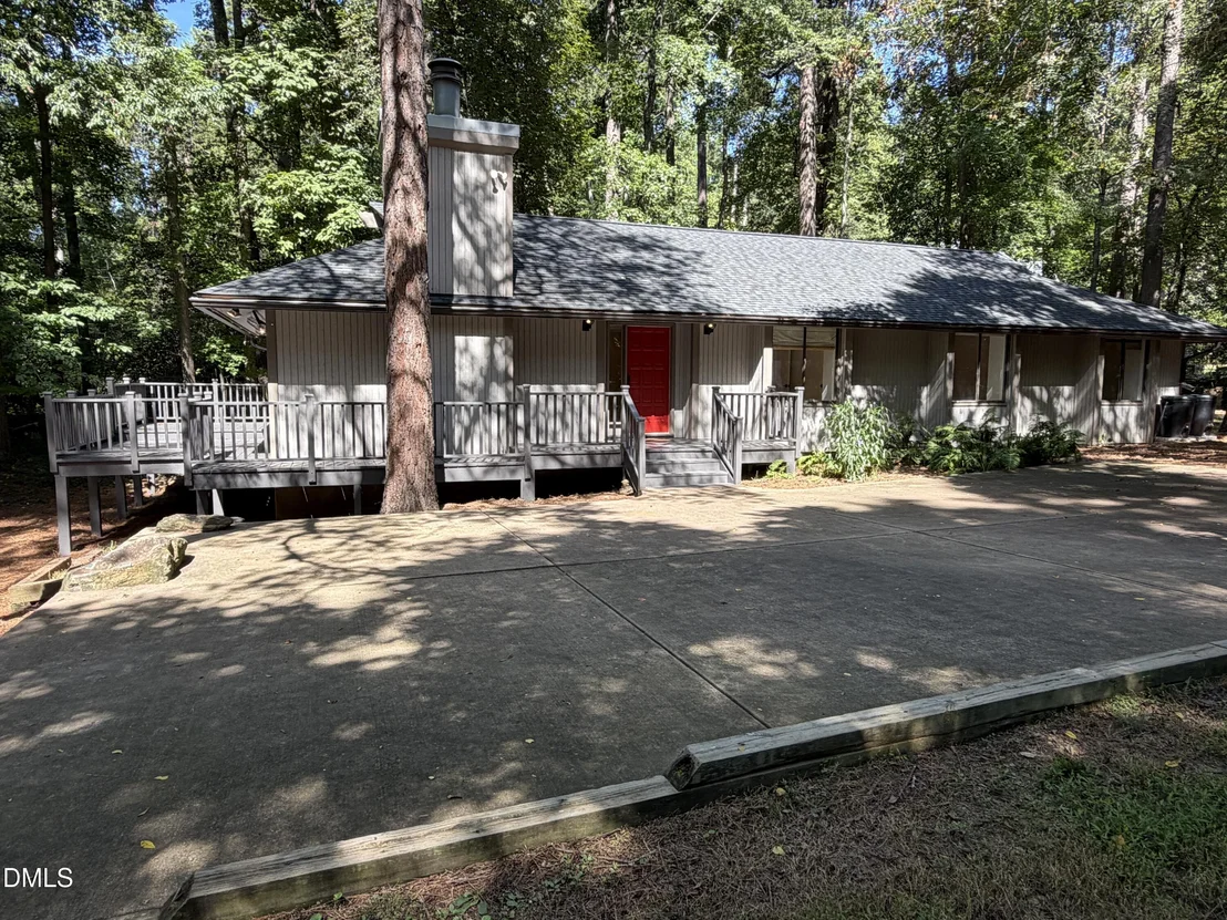 Photo of 141 Dixie Drive