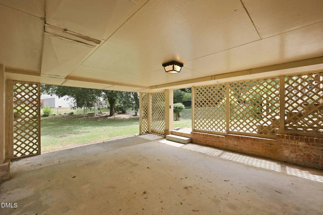 Photo of 212 Hillcrest Drive