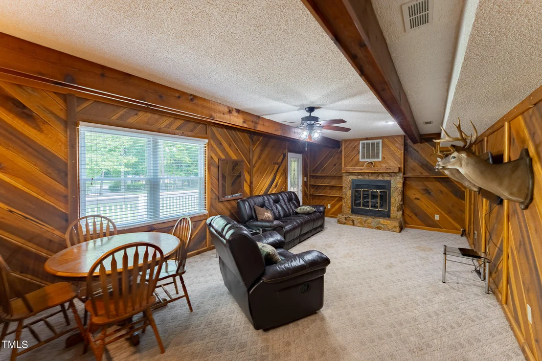 Photo of 5635 Baptist Assembly Road