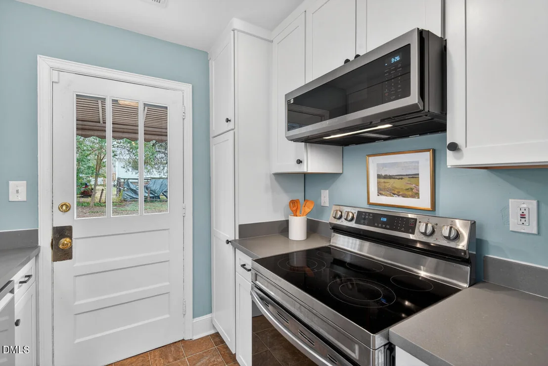 Photo of 1811 Forest Road
