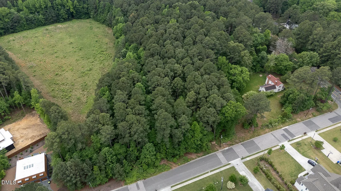 Photo of 7304 Oak Leaf Drive
