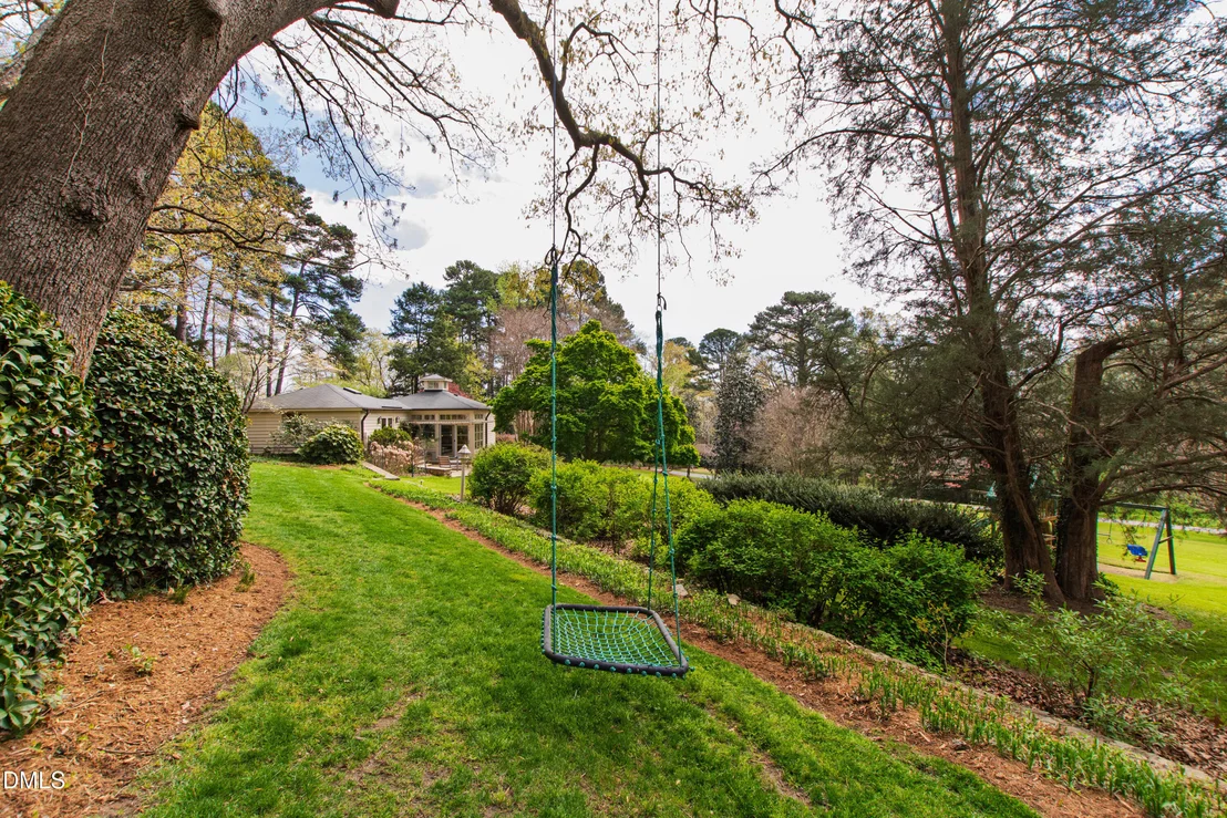 Photo of 223 Hillcrest Circle