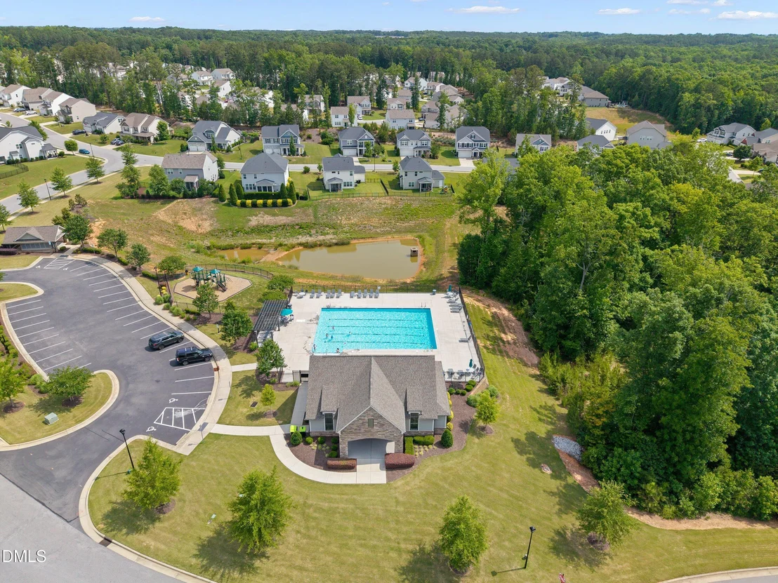 Photo of 77 Carbone Lane