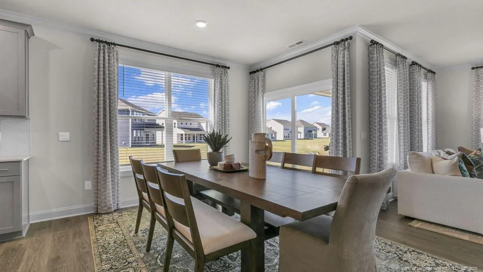 Photo of 1025 Martin Farms Boulevard