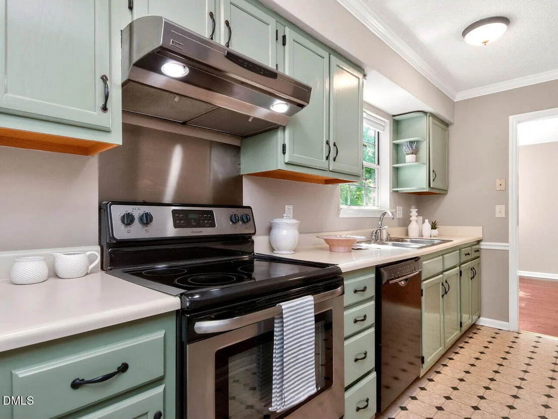 Photo of 4212 Bluffs Lane