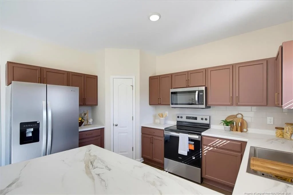 Photo of 664 Broad Drive