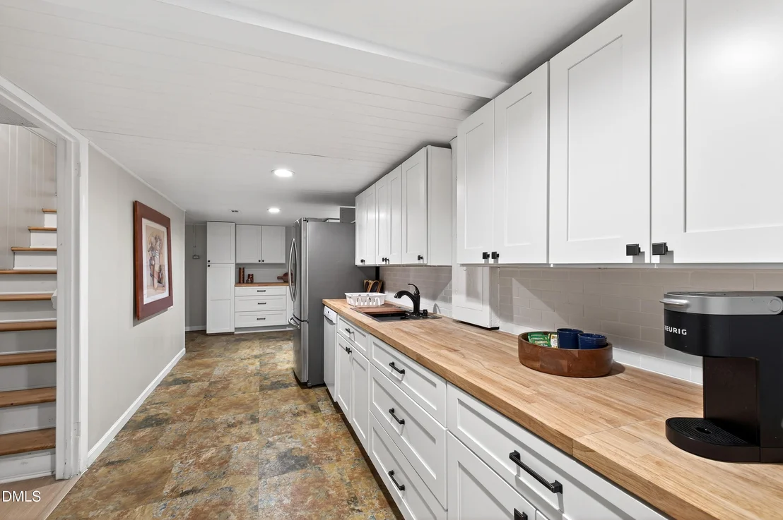 Photo of 800 Camden Avenue