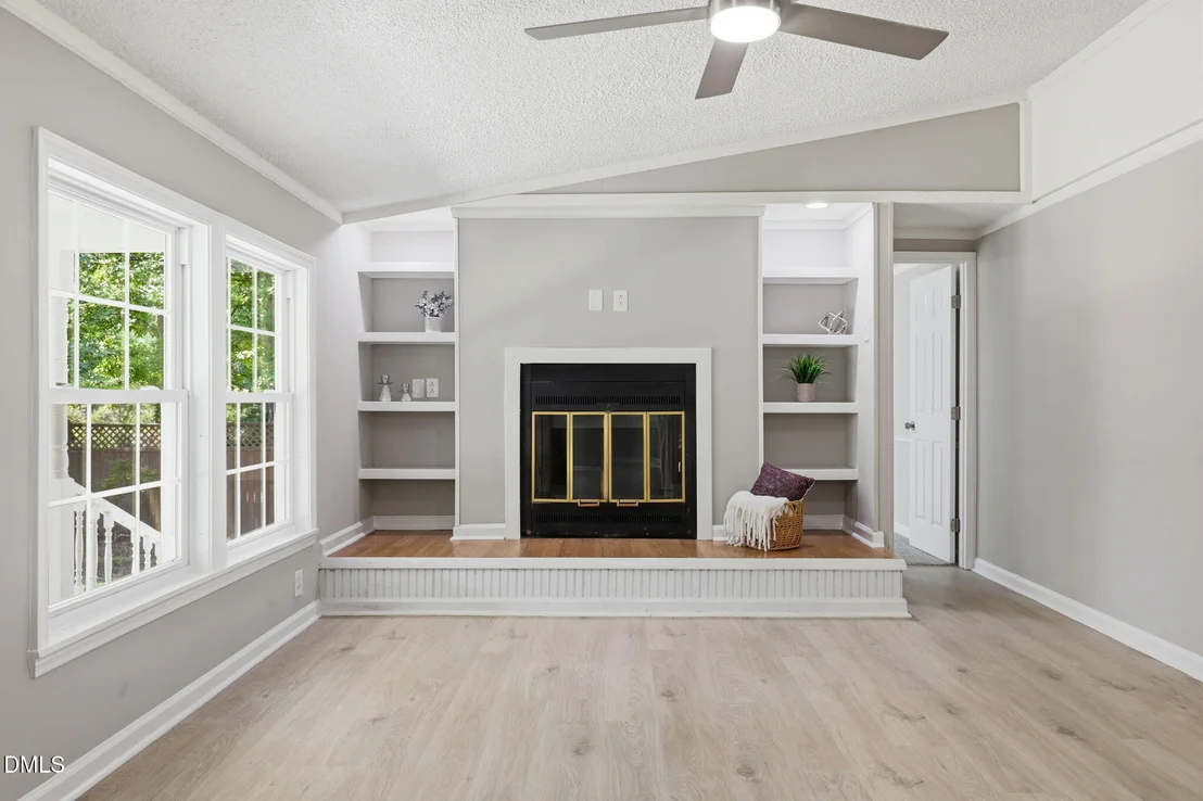 Photo of 3841 Dodge Avenue
