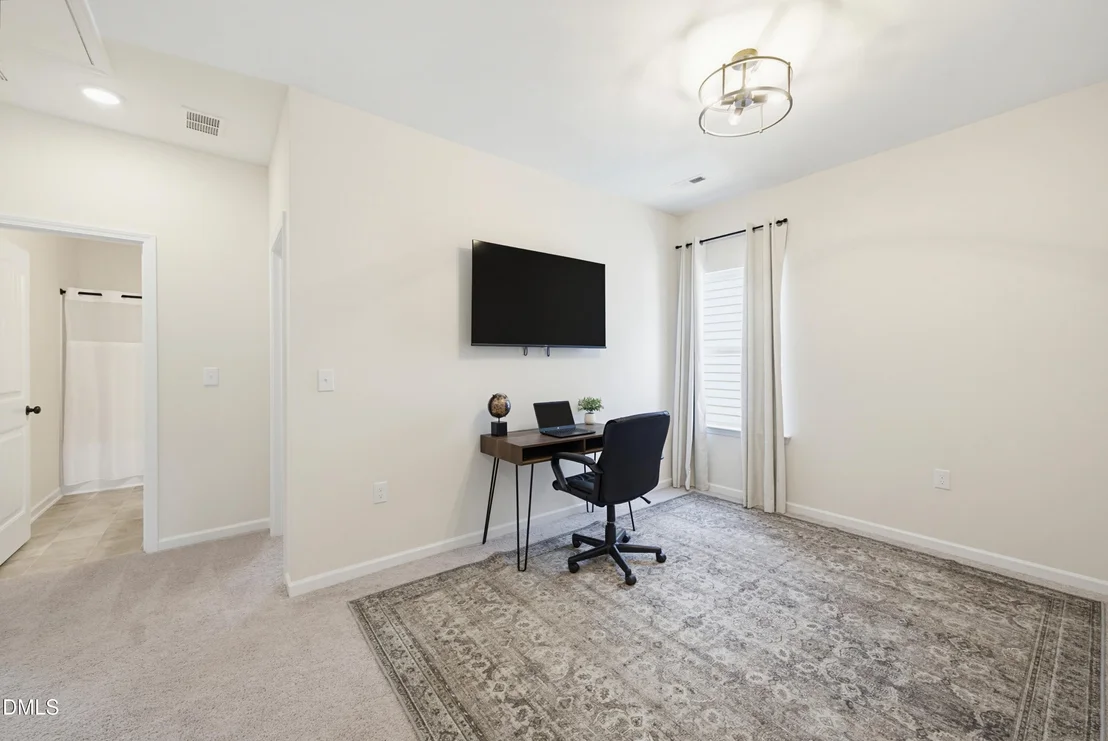 Photo of 75 Commons Circle