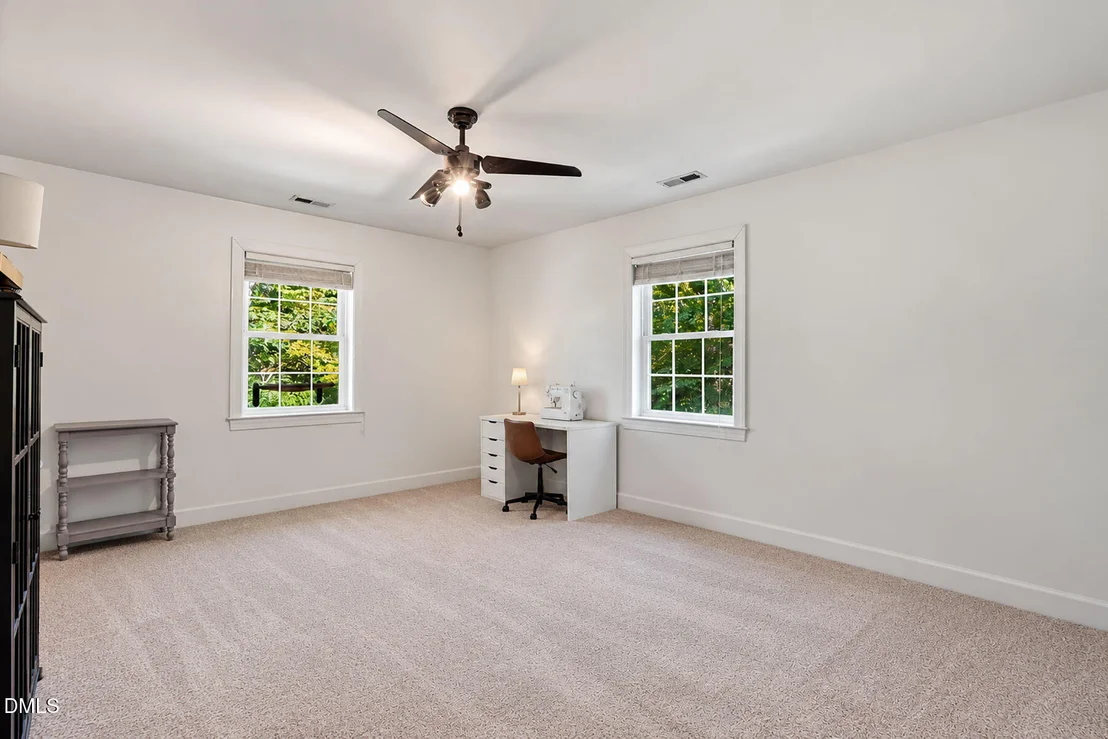 Photo of 415 River Bluff Drive N