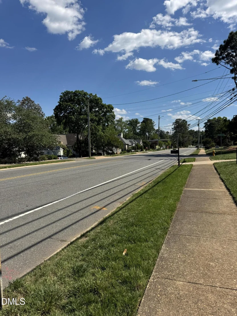 Photo of 2143 Ridge Road