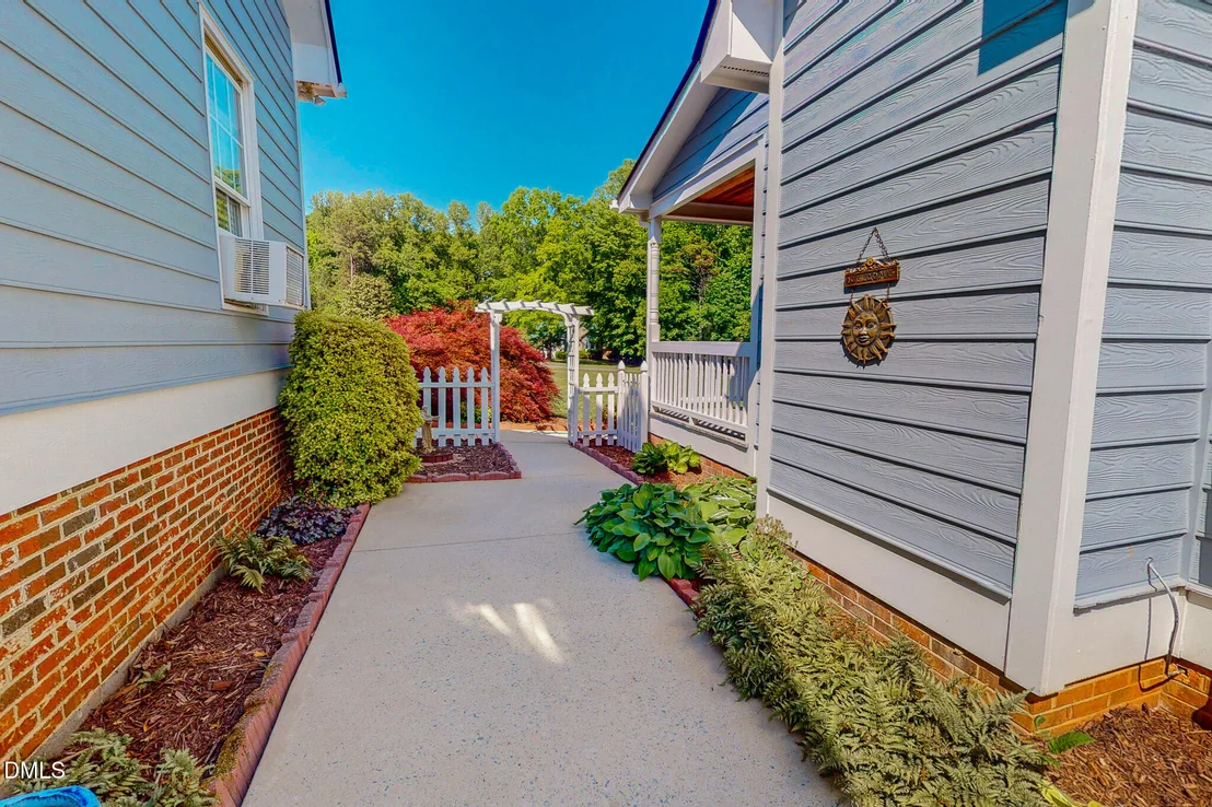 Photo of 430 Ann Drive