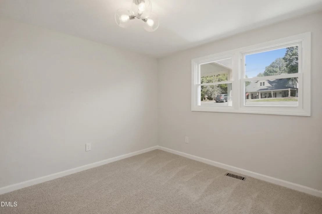 Photo of 383 Pierce Road