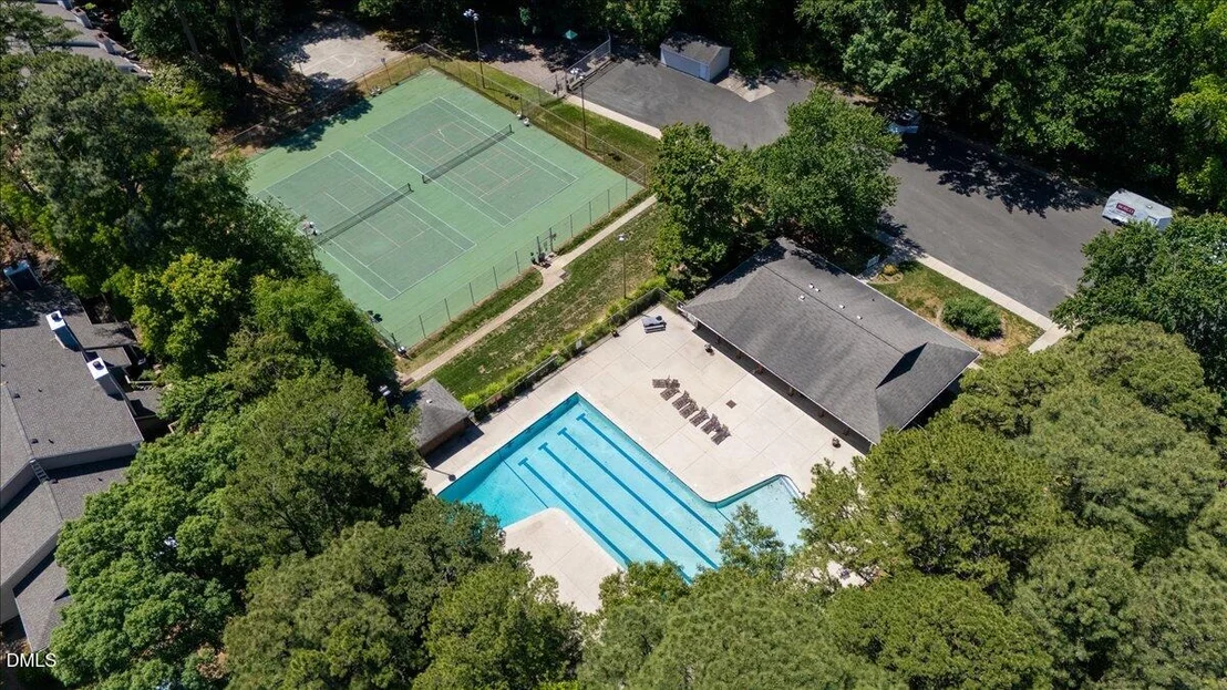 Photo of 1413 Greenside Drive