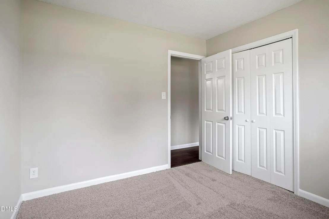 Photo of 2912 Camberley Drive